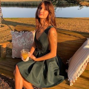 Meet your Posher, Sayla